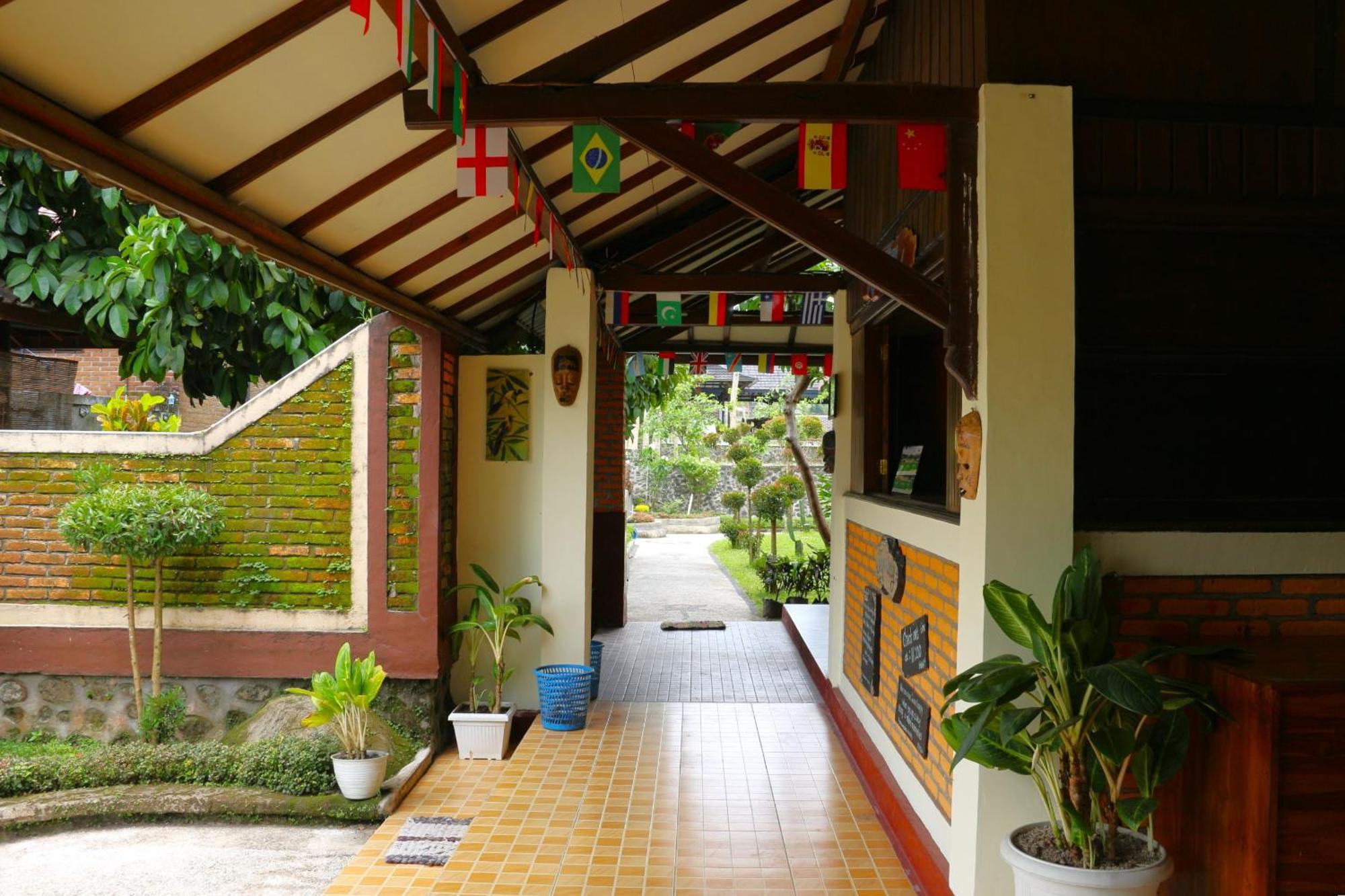 Green Orry Inn Tetebatu Esterno foto