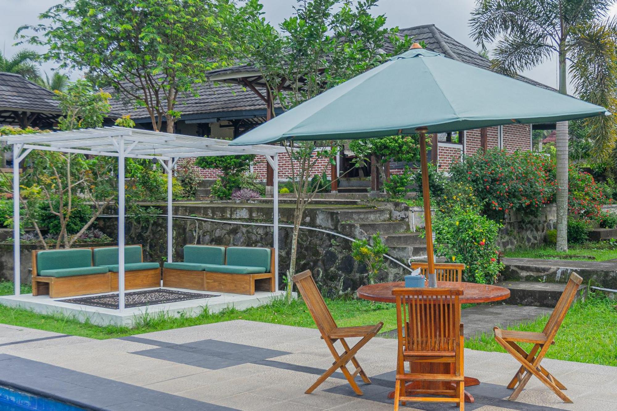 Green Orry Inn Tetebatu Esterno foto